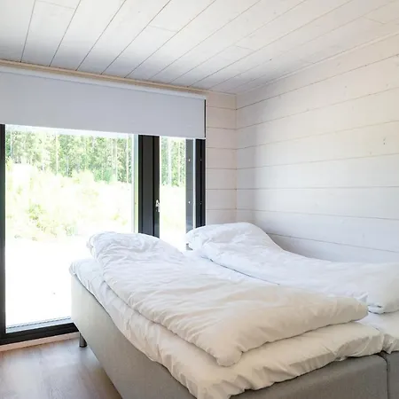 Σπίτι διακοπών Himoskuutio 4 Inc Outdoor Jacuzzi