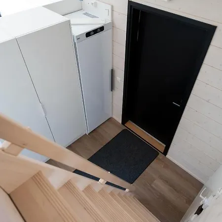 Σπίτι διακοπών Himoskuutio 4 Inc Outdoor Jacuzzi