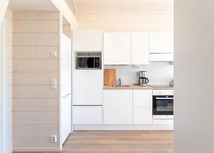 Himoskuutio 4 Inc Outdoor Jacuzzi Йямся