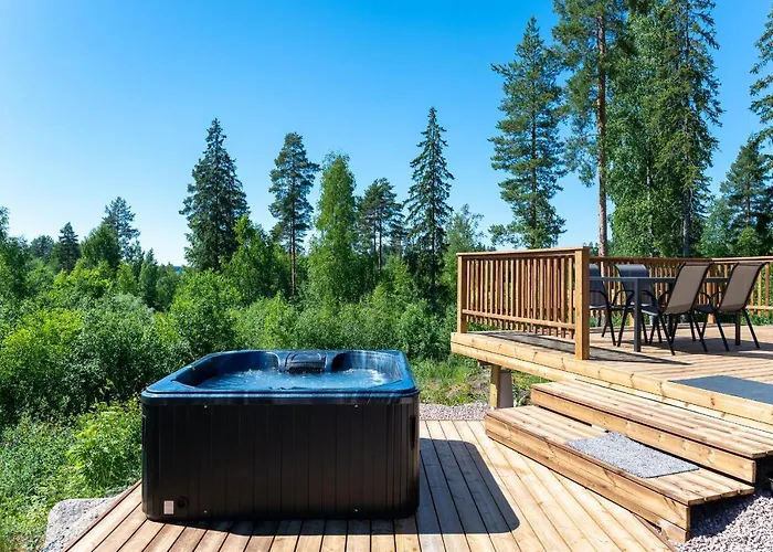 Himoskuutio 4 Inc Outdoor Jacuzzi Йямся